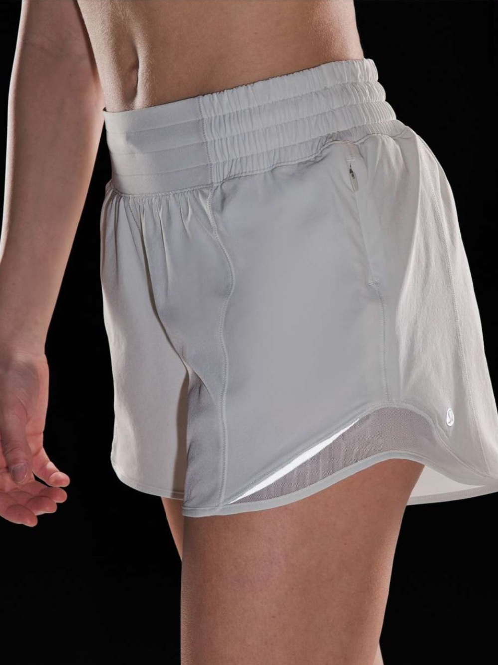 Lululemon Hotty Hot High-Rise Lined Short 4"
Bone - Picture 10 of 10